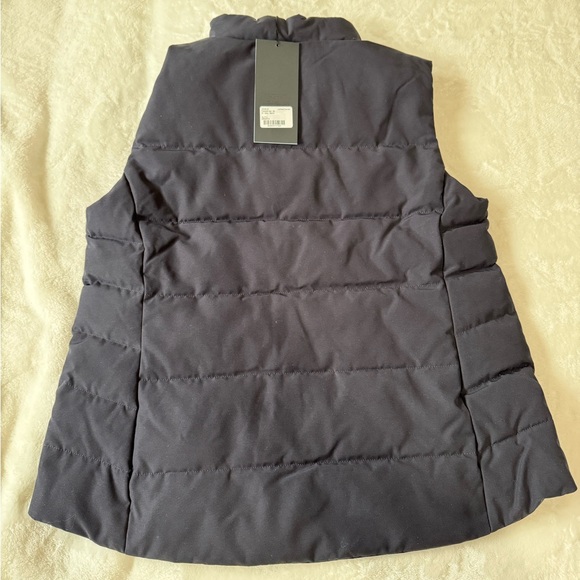 {Canada Goose} Freestyle Vest in Navy - Picture 10 of 10